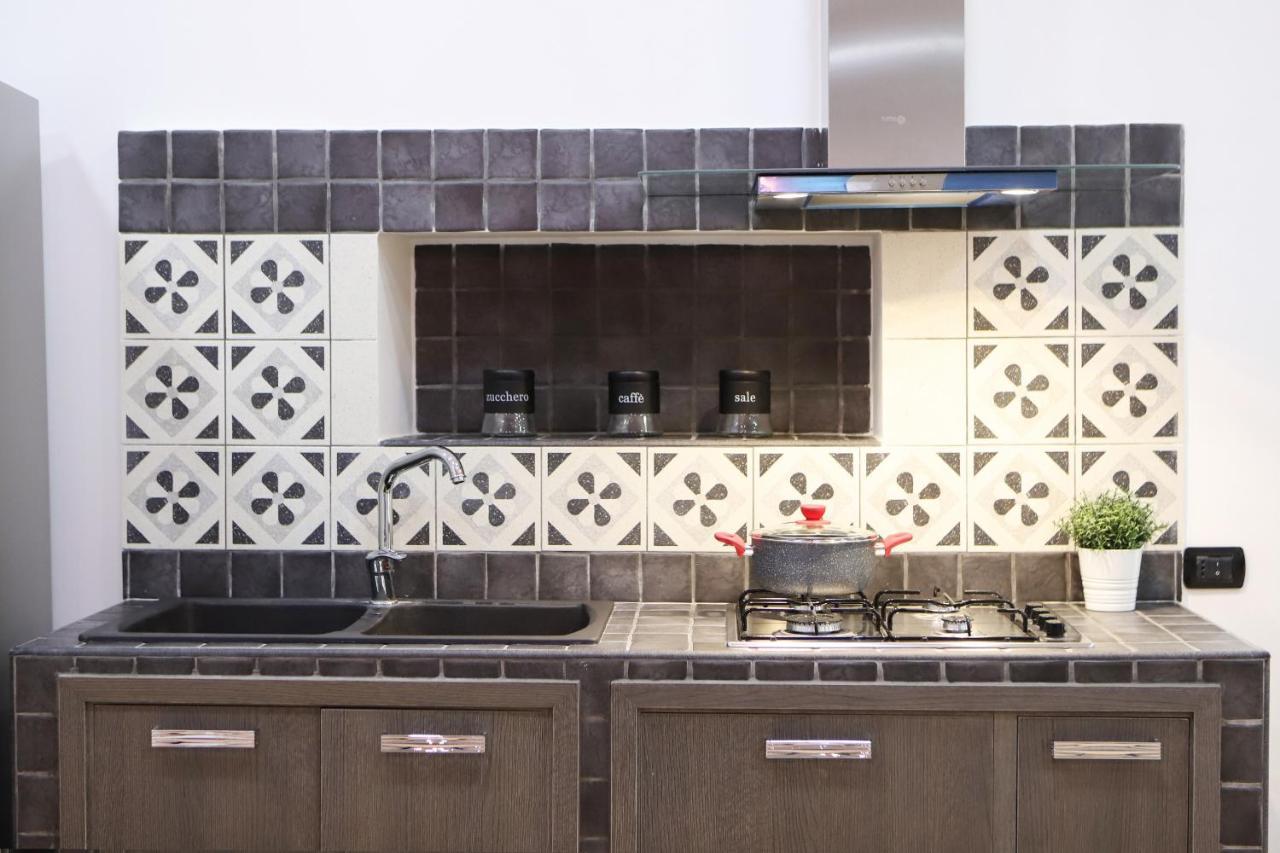 Modern Apartment At Piazza Del Gesu' By Wonderful Italy Neapol Exteriér fotografie