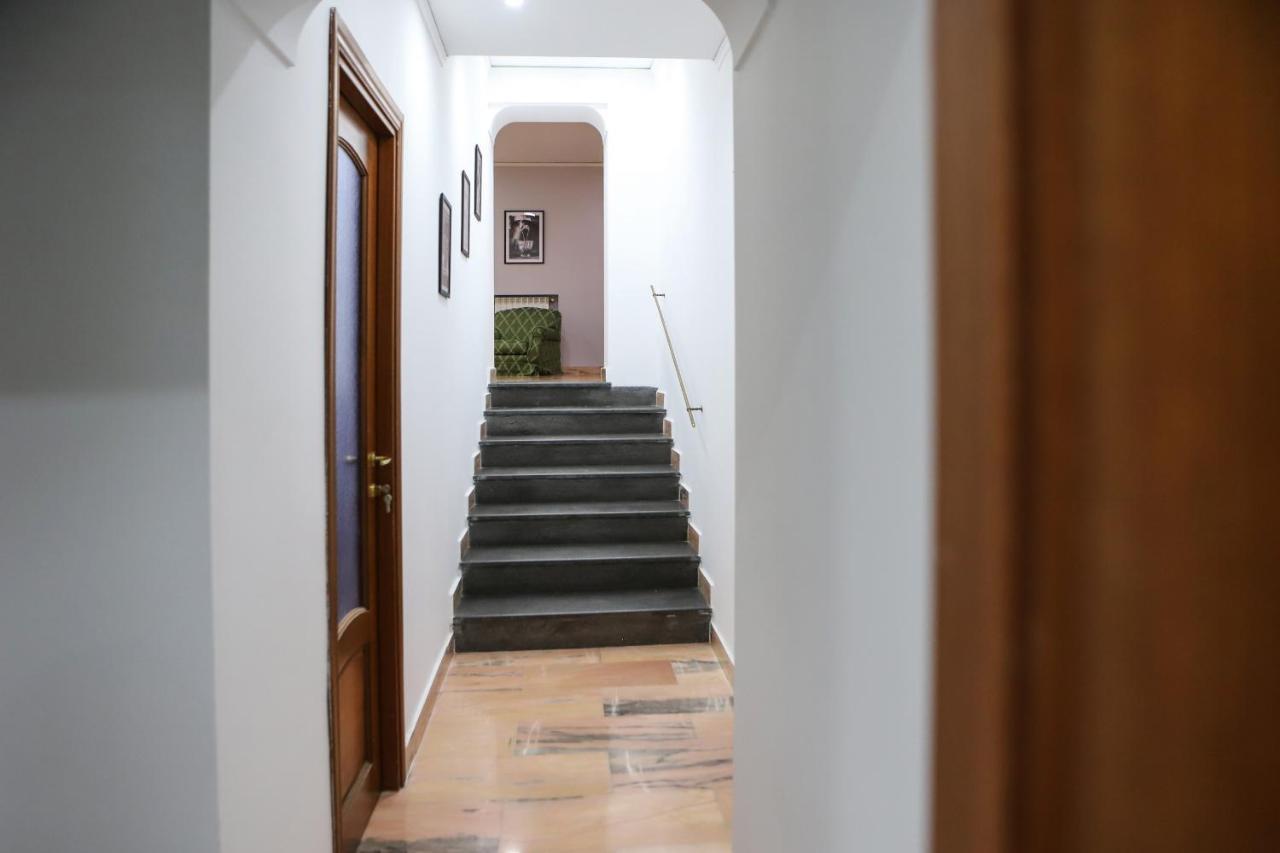 Modern Apartment At Piazza Del Gesu' By Wonderful Italy Neapol Exteriér fotografie